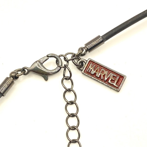 MARVEL Black Panther Necklace Wakanda Stainless Steel Claw Necklace - Picture 6 of 6
